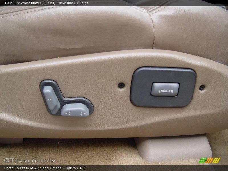 Onyx Black / Beige 1999 Chevrolet Blazer LT 4x4