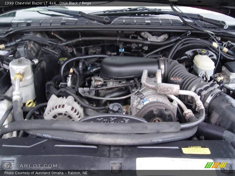 Onyx Black / Beige 1999 Chevrolet Blazer LT 4x4