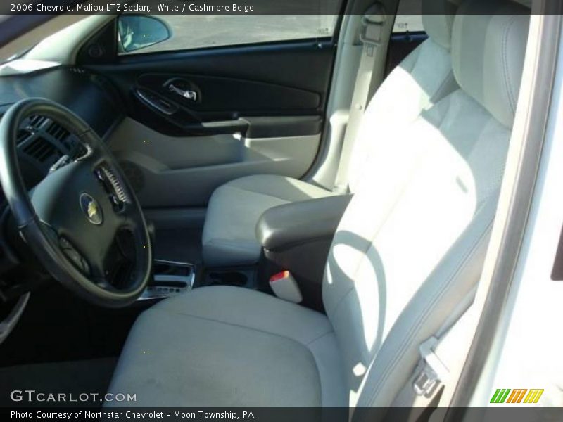 White / Cashmere Beige 2006 Chevrolet Malibu LTZ Sedan