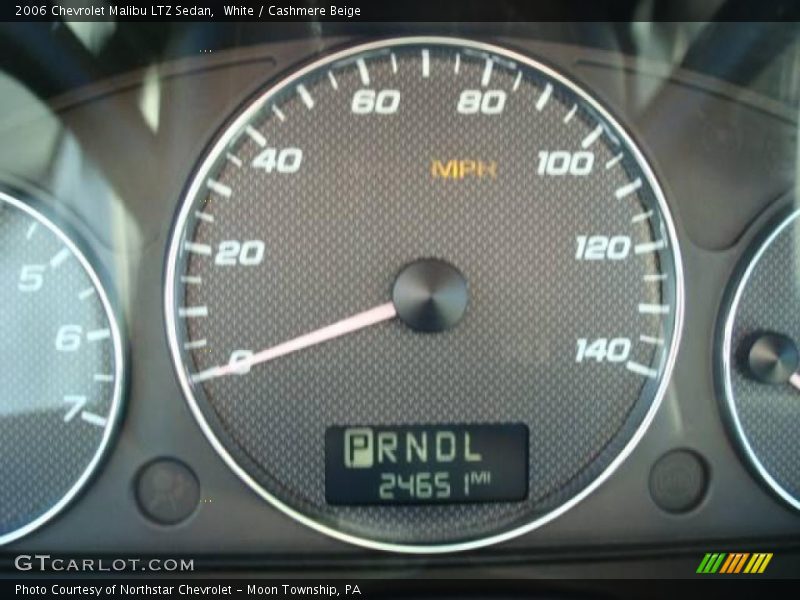 White / Cashmere Beige 2006 Chevrolet Malibu LTZ Sedan