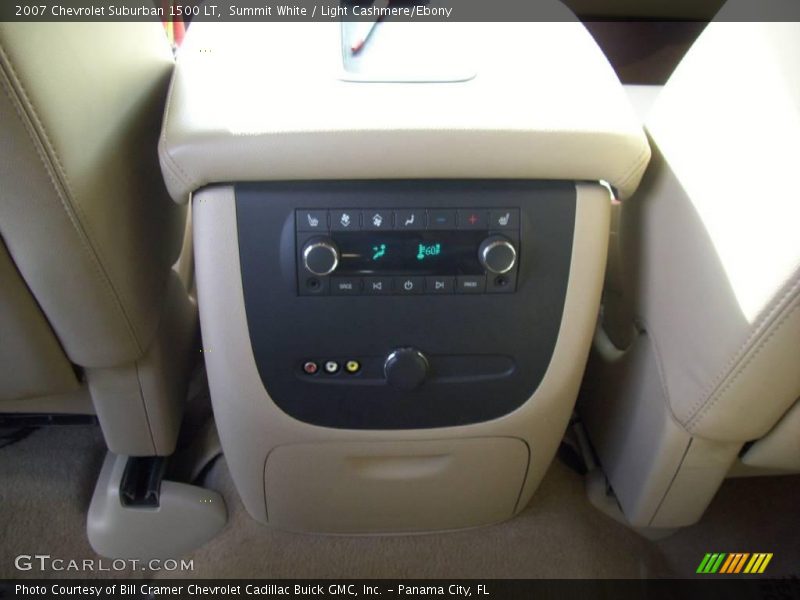 Summit White / Light Cashmere/Ebony 2007 Chevrolet Suburban 1500 LT