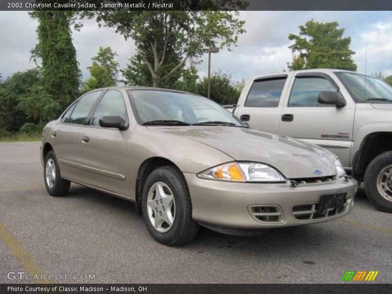 Sandrift Metallic / Neutral 2002 Chevrolet Cavalier Sedan