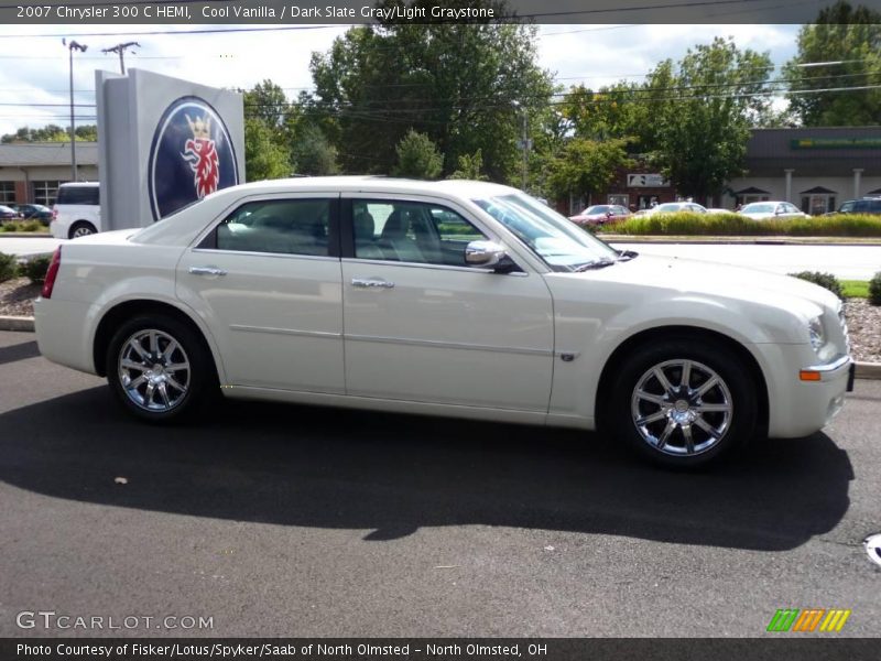 Cool Vanilla / Dark Slate Gray/Light Graystone 2007 Chrysler 300 C HEMI