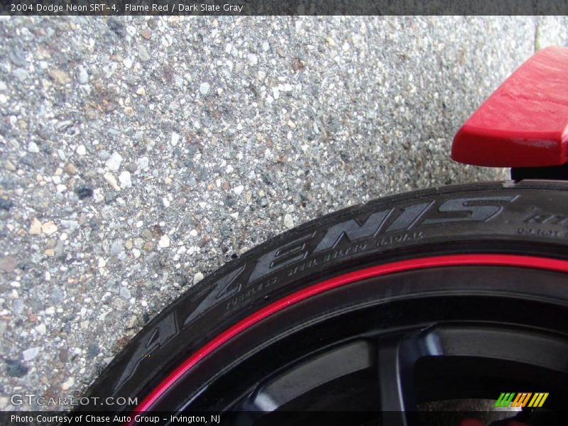 Flame Red / Dark Slate Gray 2004 Dodge Neon SRT-4