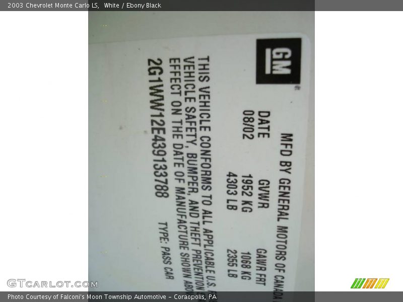 White / Ebony Black 2003 Chevrolet Monte Carlo LS