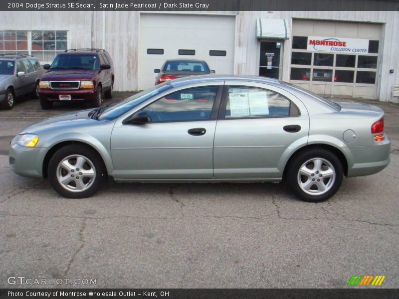 Satin Jade Pearlcoat / Dark Slate Gray 2004 Dodge Stratus SE Sedan