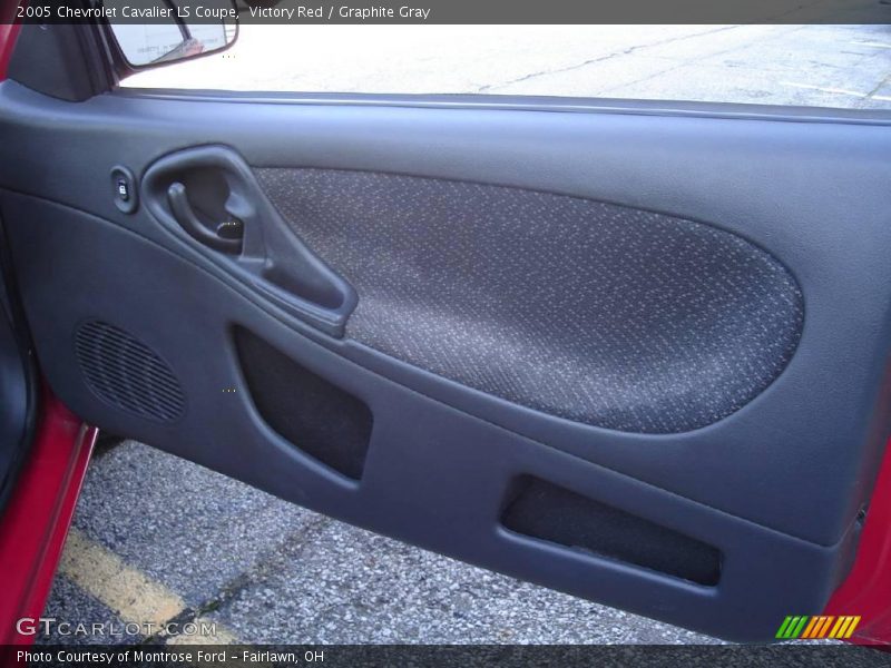 Victory Red / Graphite Gray 2005 Chevrolet Cavalier LS Coupe