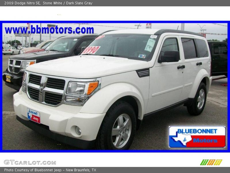 Stone White / Dark Slate Gray 2009 Dodge Nitro SE