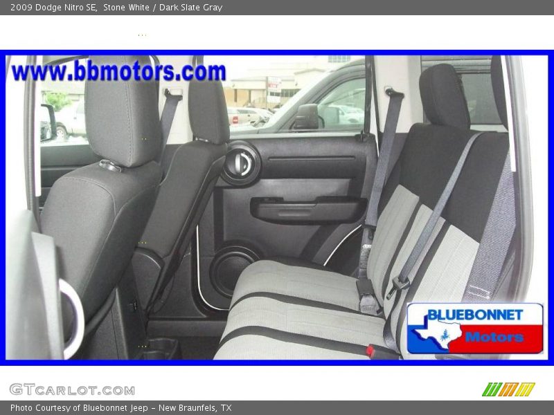 Stone White / Dark Slate Gray 2009 Dodge Nitro SE