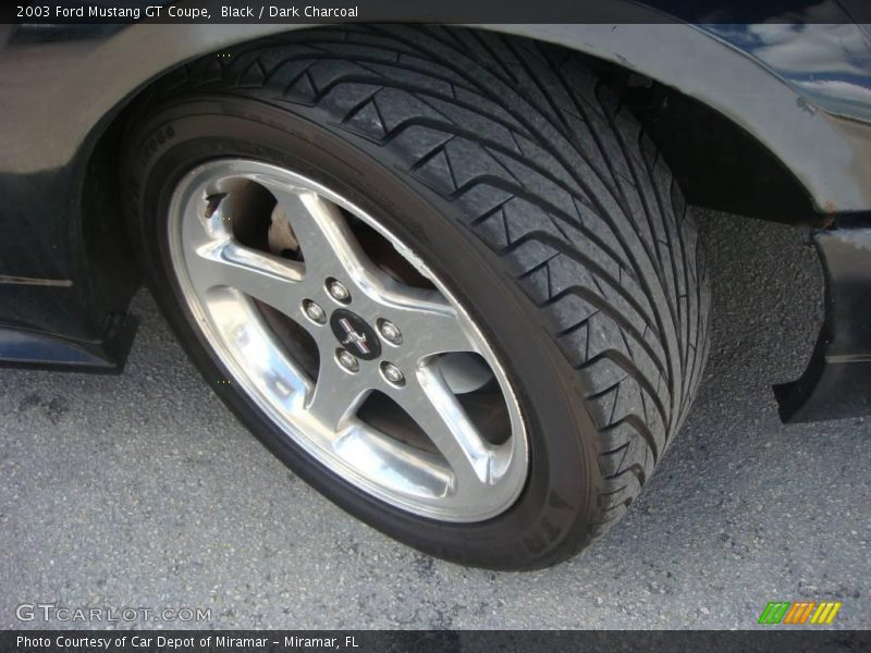 Black / Dark Charcoal 2003 Ford Mustang GT Coupe