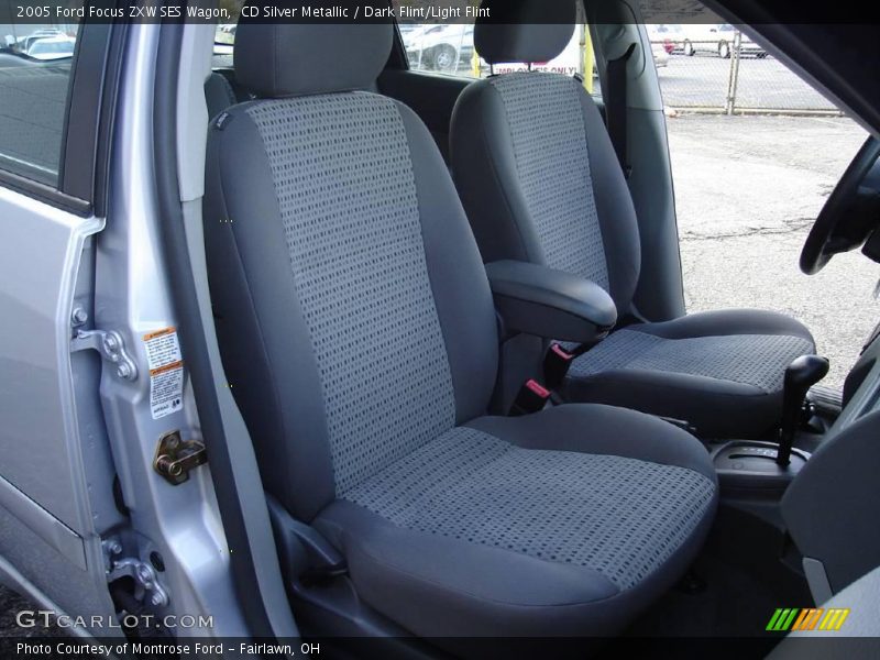 CD Silver Metallic / Dark Flint/Light Flint 2005 Ford Focus ZXW SES Wagon