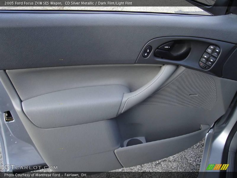 CD Silver Metallic / Dark Flint/Light Flint 2005 Ford Focus ZXW SES Wagon
