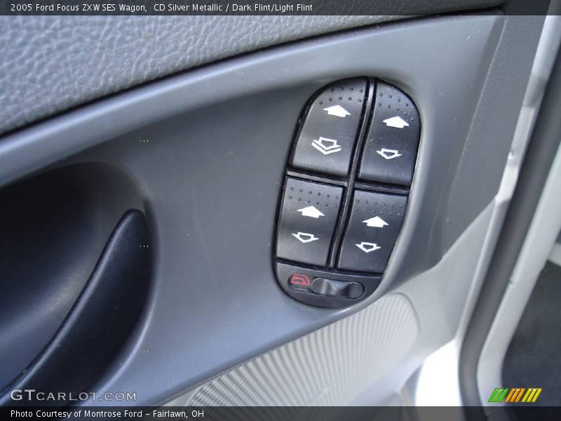 CD Silver Metallic / Dark Flint/Light Flint 2005 Ford Focus ZXW SES Wagon