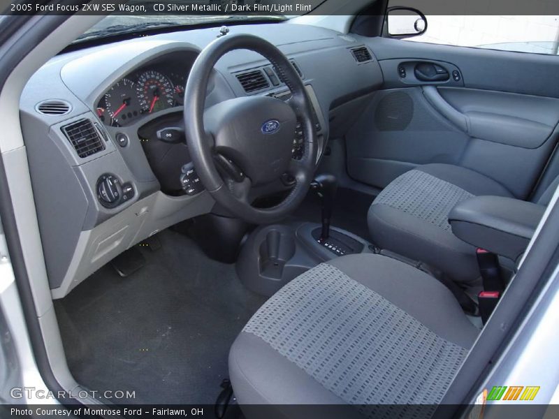 CD Silver Metallic / Dark Flint/Light Flint 2005 Ford Focus ZXW SES Wagon