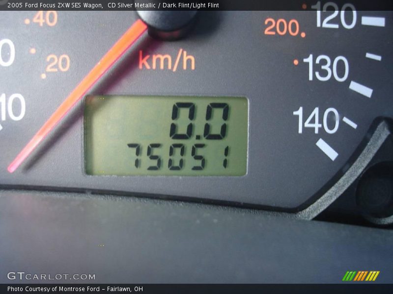 CD Silver Metallic / Dark Flint/Light Flint 2005 Ford Focus ZXW SES Wagon