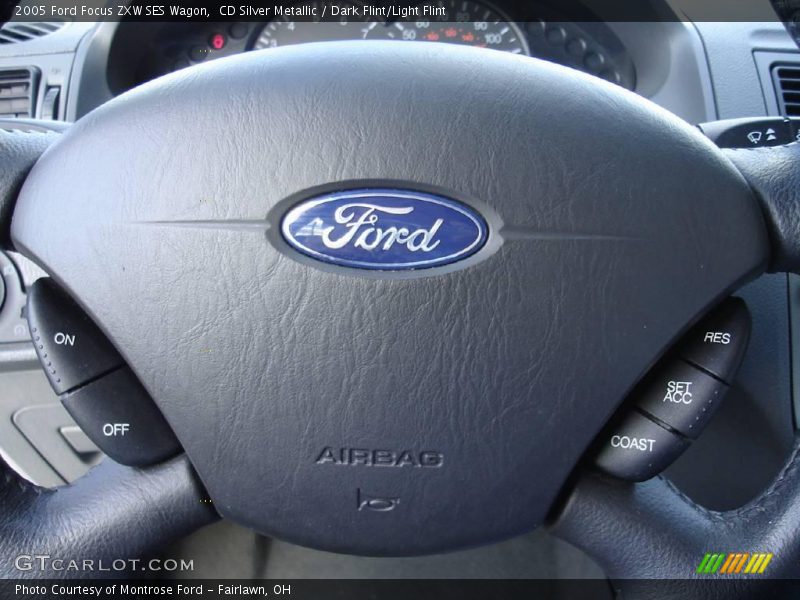 CD Silver Metallic / Dark Flint/Light Flint 2005 Ford Focus ZXW SES Wagon