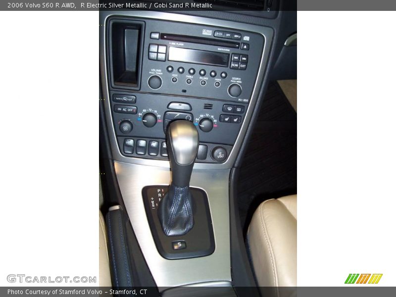 R Electric Silver Metallic / Gobi Sand R Metallic 2006 Volvo S60 R AWD