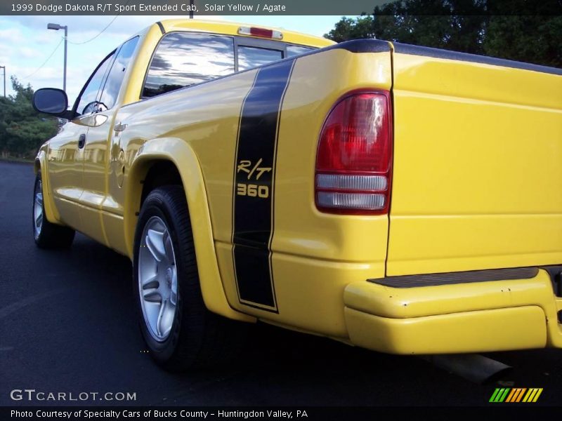 Solar Yellow / Agate 1999 Dodge Dakota R/T Sport Extended Cab