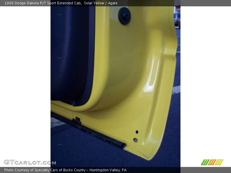 Solar Yellow / Agate 1999 Dodge Dakota R/T Sport Extended Cab