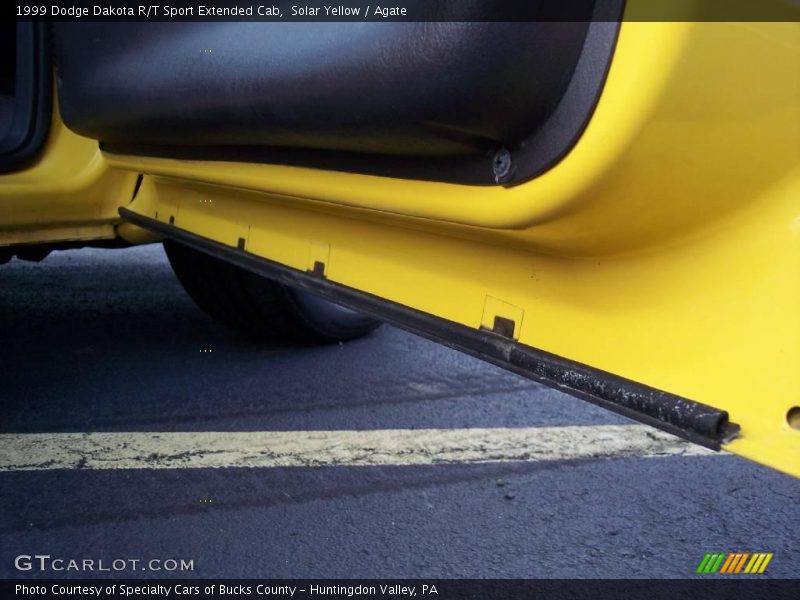 Solar Yellow / Agate 1999 Dodge Dakota R/T Sport Extended Cab