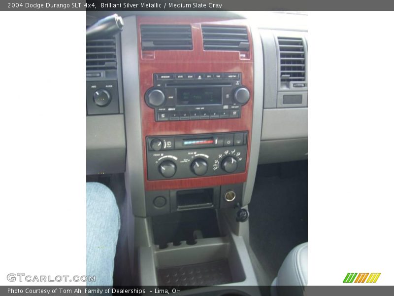 Brilliant Silver Metallic / Medium Slate Gray 2004 Dodge Durango SLT 4x4