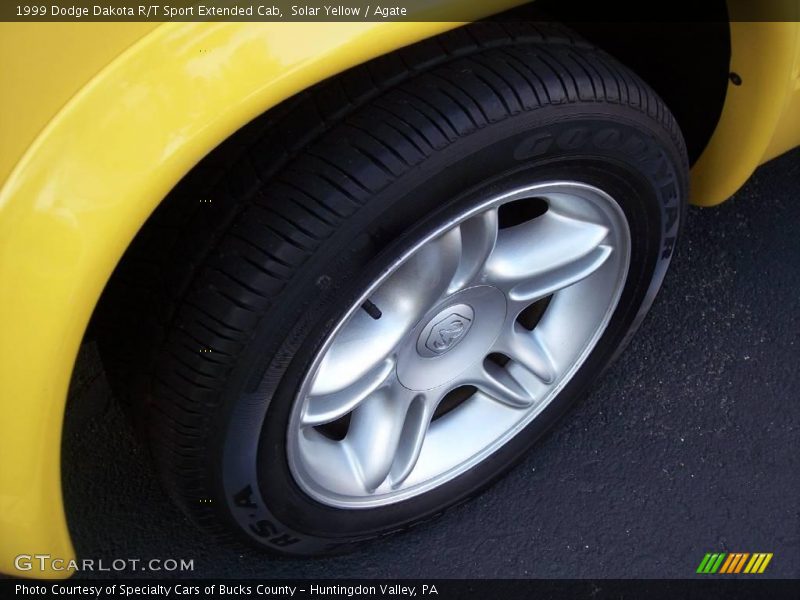 Solar Yellow / Agate 1999 Dodge Dakota R/T Sport Extended Cab