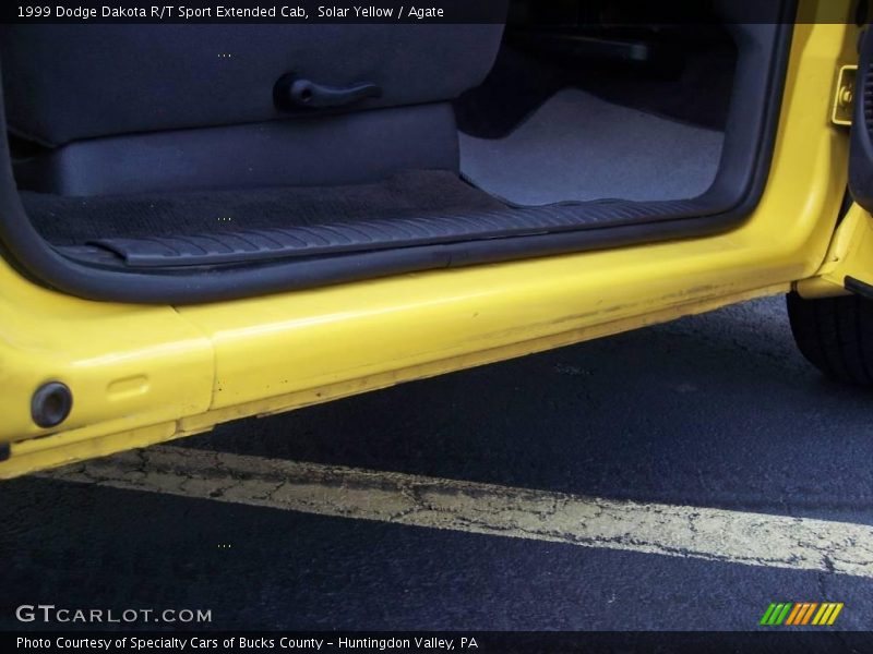 Solar Yellow / Agate 1999 Dodge Dakota R/T Sport Extended Cab