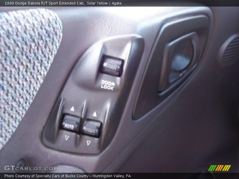 Solar Yellow / Agate 1999 Dodge Dakota R/T Sport Extended Cab
