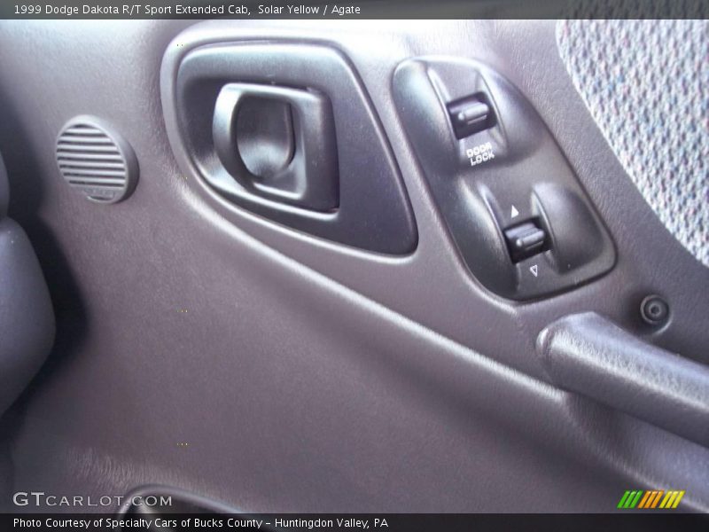 Solar Yellow / Agate 1999 Dodge Dakota R/T Sport Extended Cab