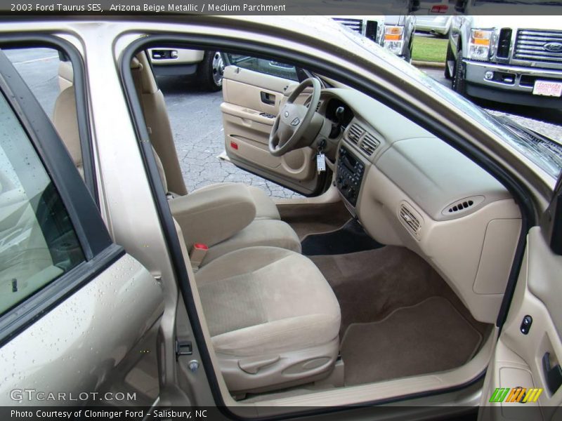 Arizona Beige Metallic / Medium Parchment 2003 Ford Taurus SES