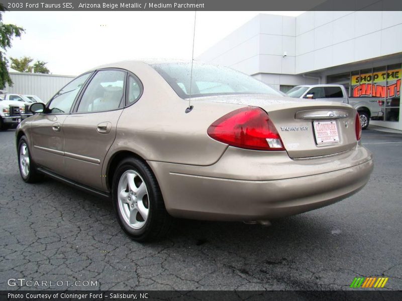 Arizona Beige Metallic / Medium Parchment 2003 Ford Taurus SES