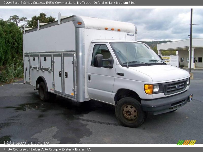 Oxford White / Medium Flint 2004 Ford E Series Cutaway E450 Commercial Utility Truck
