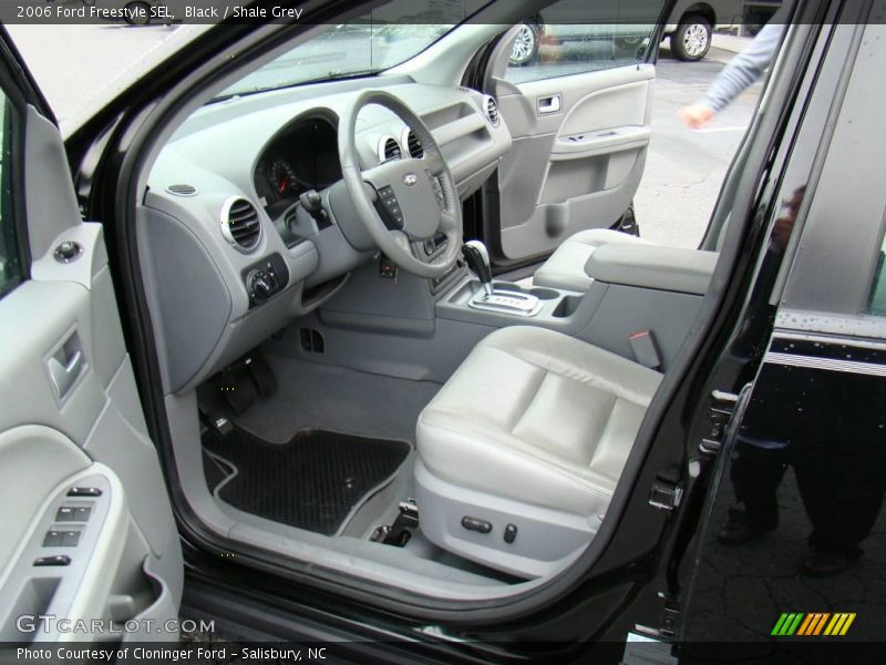 Black / Shale Grey 2006 Ford Freestyle SEL