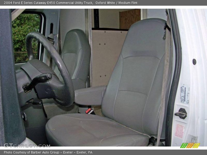 Oxford White / Medium Flint 2004 Ford E Series Cutaway E450 Commercial Utility Truck