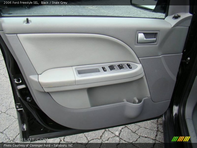 Black / Shale Grey 2006 Ford Freestyle SEL