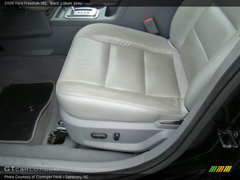 Black / Shale Grey 2006 Ford Freestyle SEL