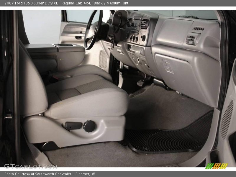 Black / Medium Flint 2007 Ford F350 Super Duty XLT Regular Cab 4x4