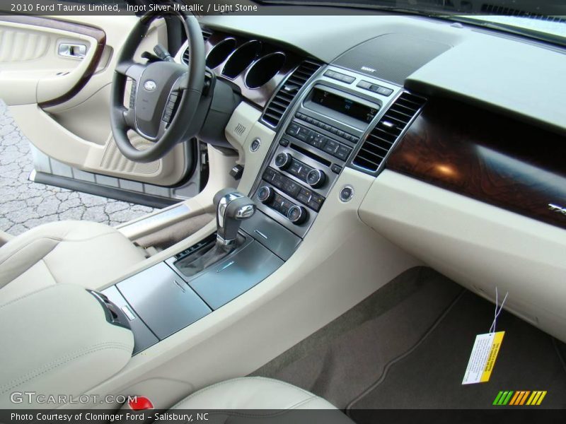 Ingot Silver Metallic / Light Stone 2010 Ford Taurus Limited