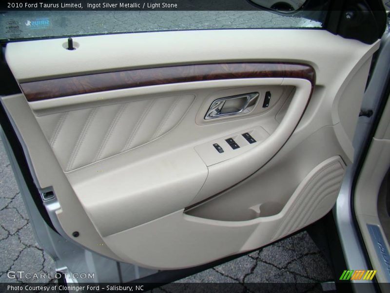 Ingot Silver Metallic / Light Stone 2010 Ford Taurus Limited