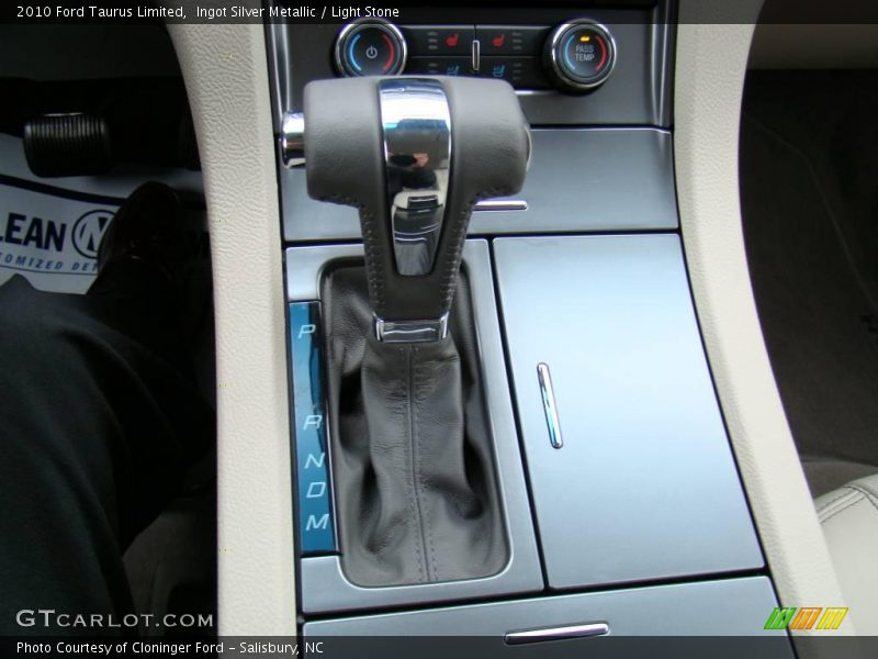 Ingot Silver Metallic / Light Stone 2010 Ford Taurus Limited