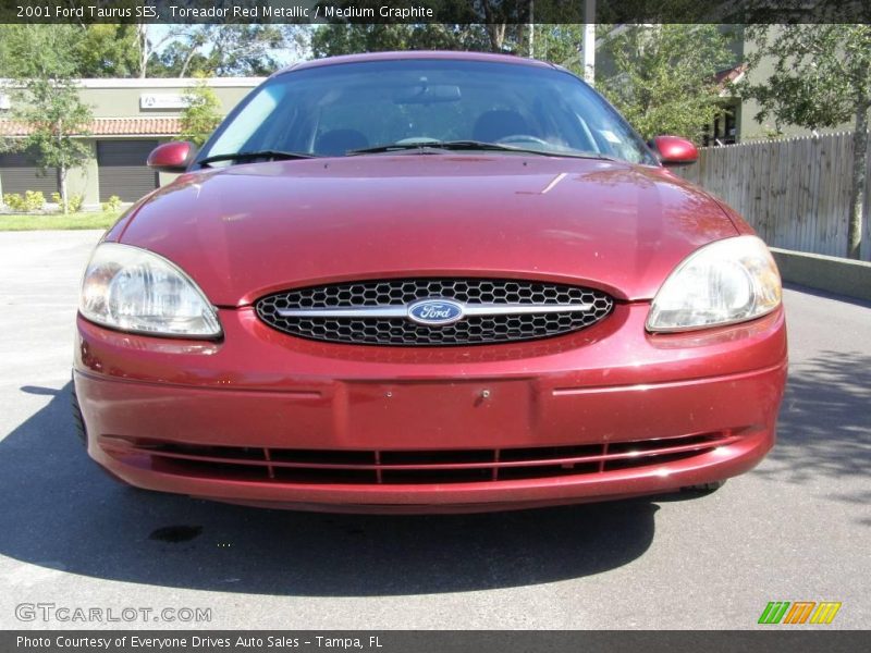 Toreador Red Metallic / Medium Graphite 2001 Ford Taurus SES