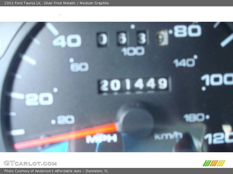 Silver Frost Metallic / Medium Graphite 2001 Ford Taurus LX