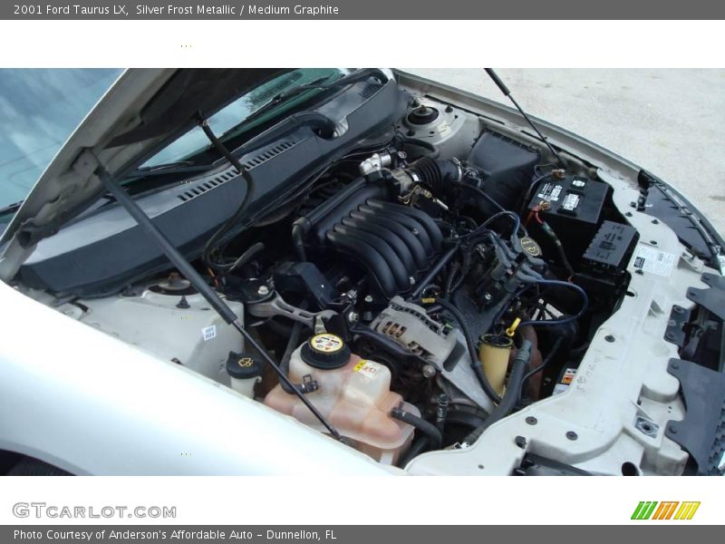 Silver Frost Metallic / Medium Graphite 2001 Ford Taurus LX