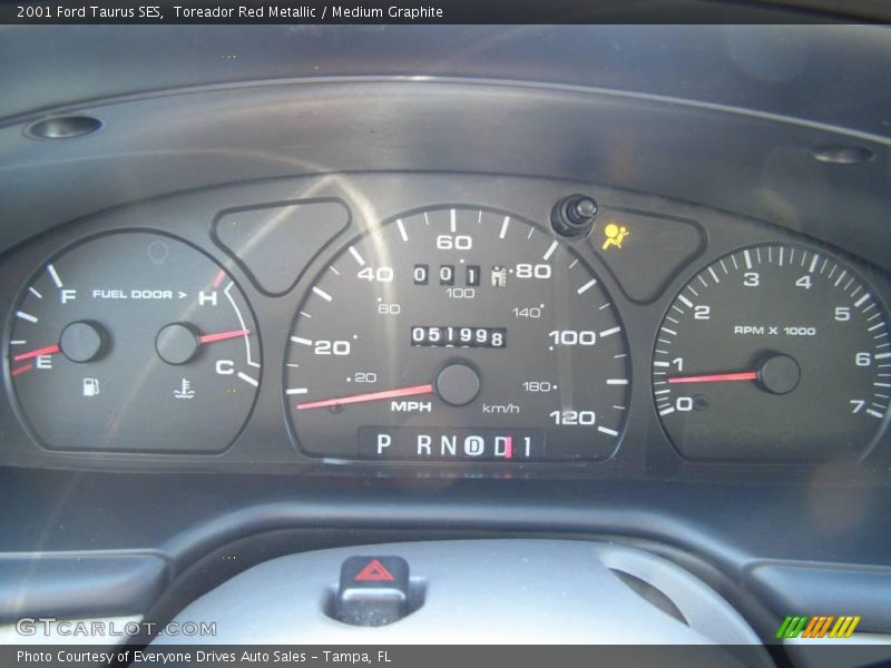 Toreador Red Metallic / Medium Graphite 2001 Ford Taurus SES