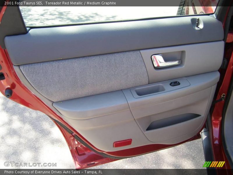 Toreador Red Metallic / Medium Graphite 2001 Ford Taurus SES