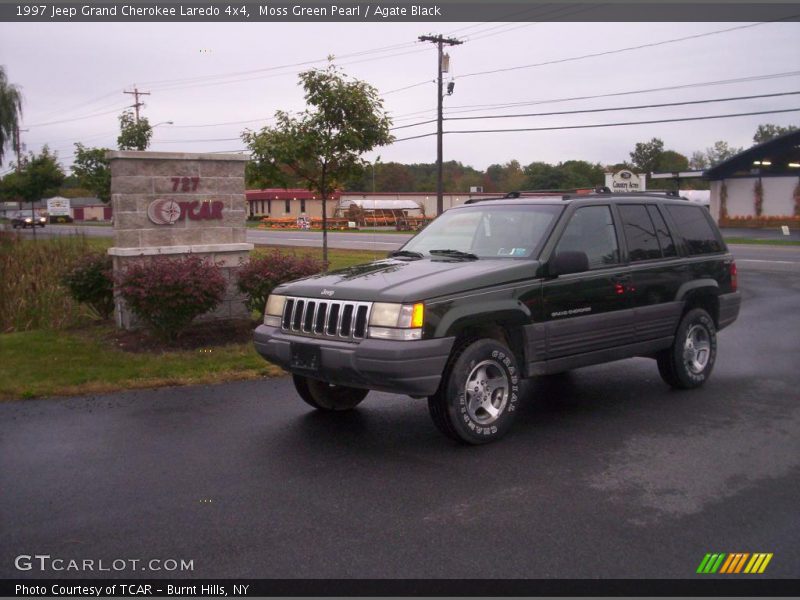 Moss Green Pearl / Agate Black 1997 Jeep Grand Cherokee Laredo 4x4