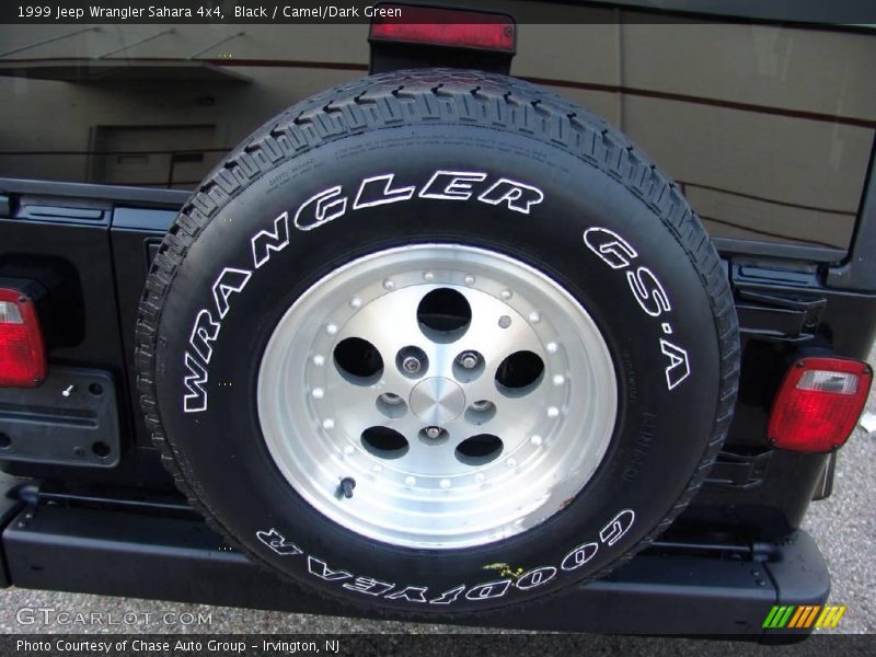 Black / Camel/Dark Green 1999 Jeep Wrangler Sahara 4x4