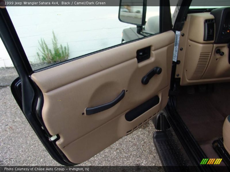 Black / Camel/Dark Green 1999 Jeep Wrangler Sahara 4x4