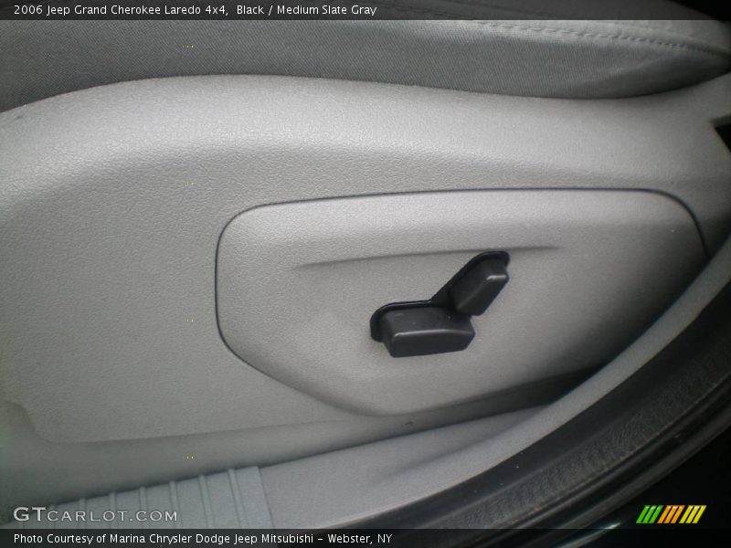 Black / Medium Slate Gray 2006 Jeep Grand Cherokee Laredo 4x4
