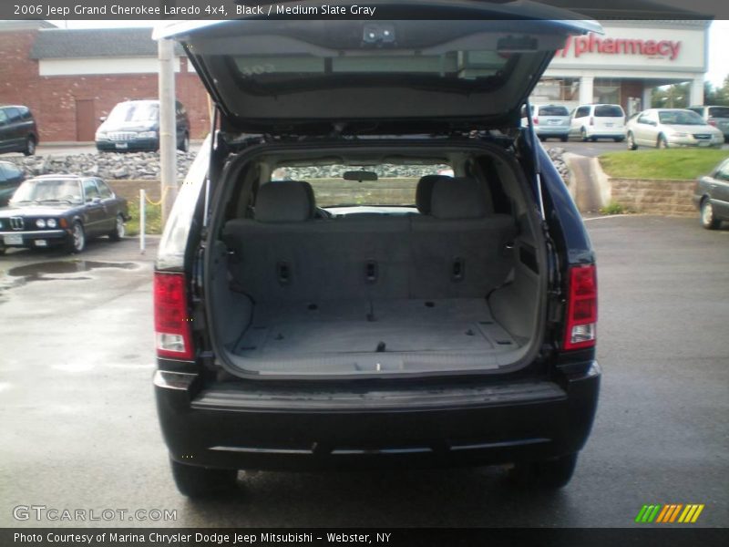 Black / Medium Slate Gray 2006 Jeep Grand Cherokee Laredo 4x4